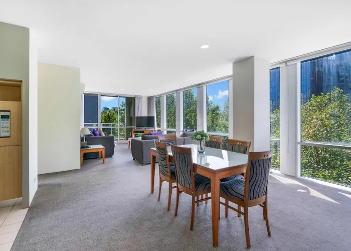 Park Regis Griffin Suites
